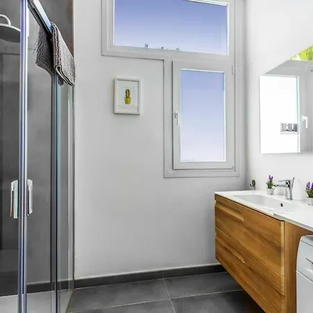 In Playa Blanca Sleeps 4 With Pool And Air Con Villa